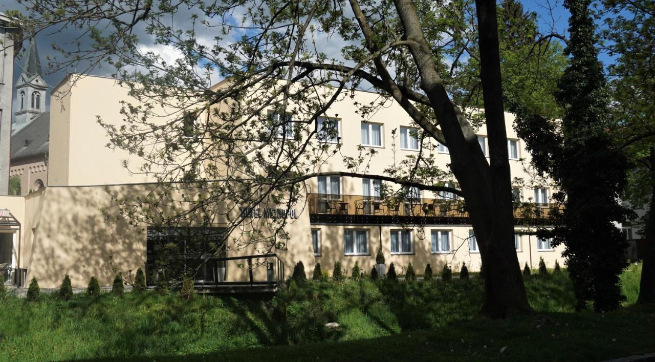 Hotel Metropol Cb Ceske Budejovice Exterior photo